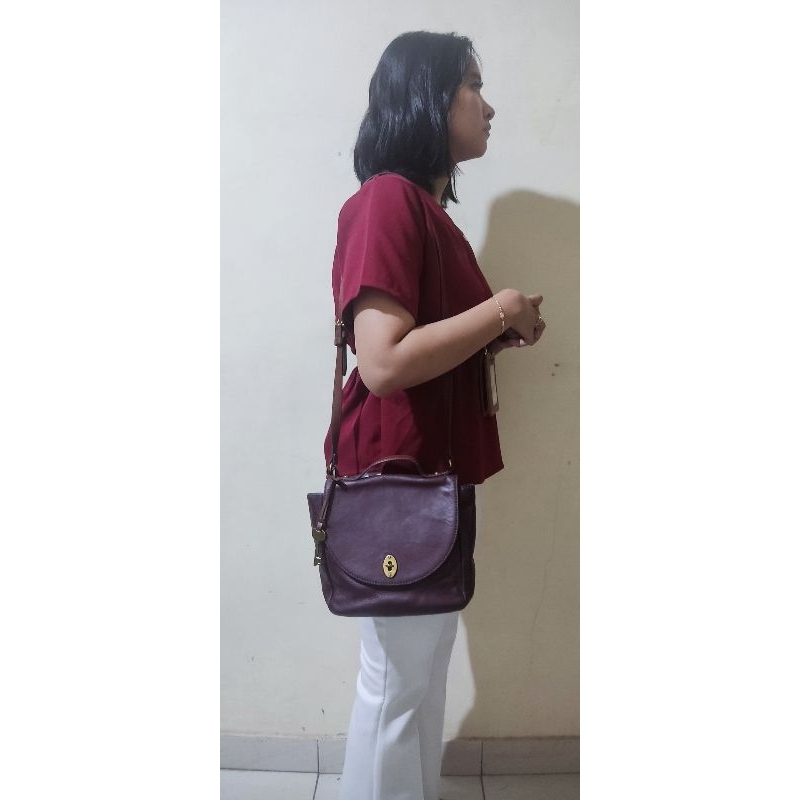 Sling Crossbody & Tas Laptop COC Preloved like new