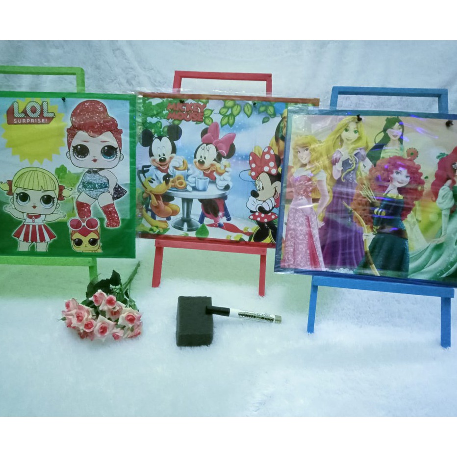 

FESTIVAL DISKON papan tulis white board white board anak karakter 3x4 plus penyangga dan spidol