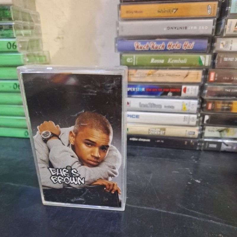 kaset pita chris brown (160)
