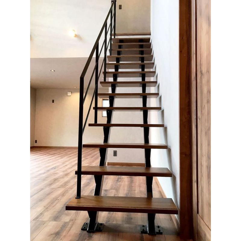 tangga rebah pijakan kayu kamper