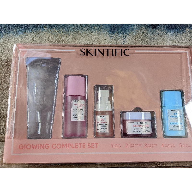 PRELOVED!!! SKINTIFIC 5PCS GLOWING SET [Tidak ada FACIAL WASH]