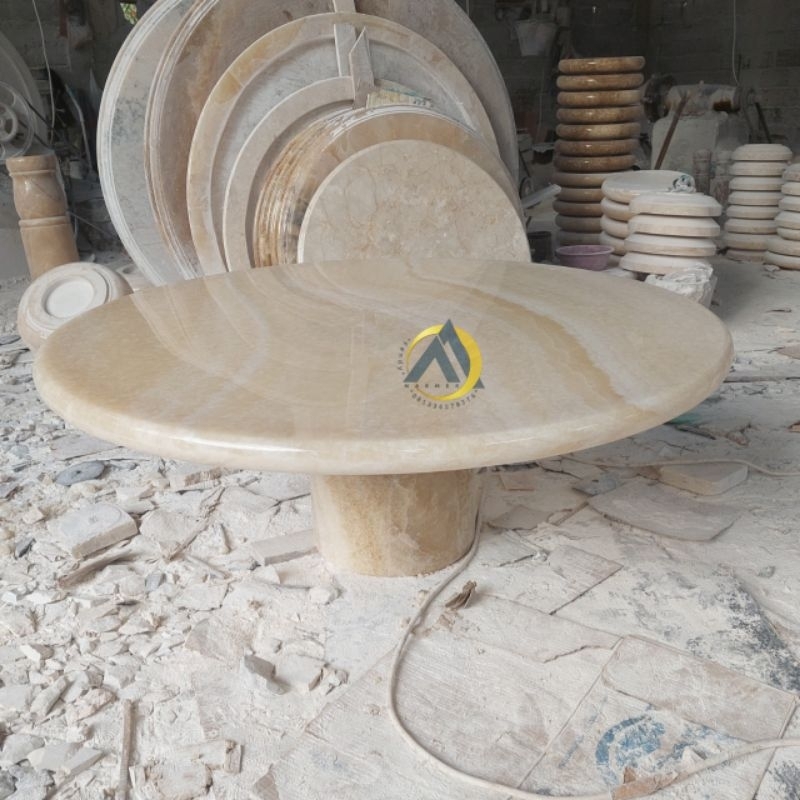Meja osin pendek lesehan bulat batu onix kaki bulat solid kilap glossy