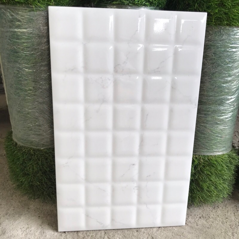 keramik dinding 25x40 putih motif kotak kotak (glossy)/ keramik dinding kamar mandi/ keramik dinding