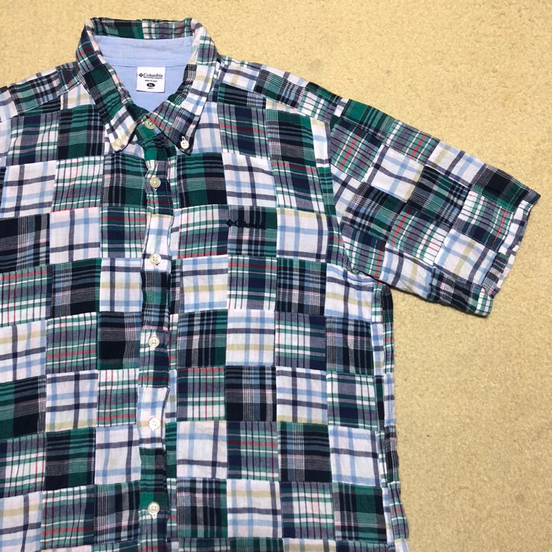 PRELOVED KEMEJA COLUMBIA PATCH WORK HIJAU