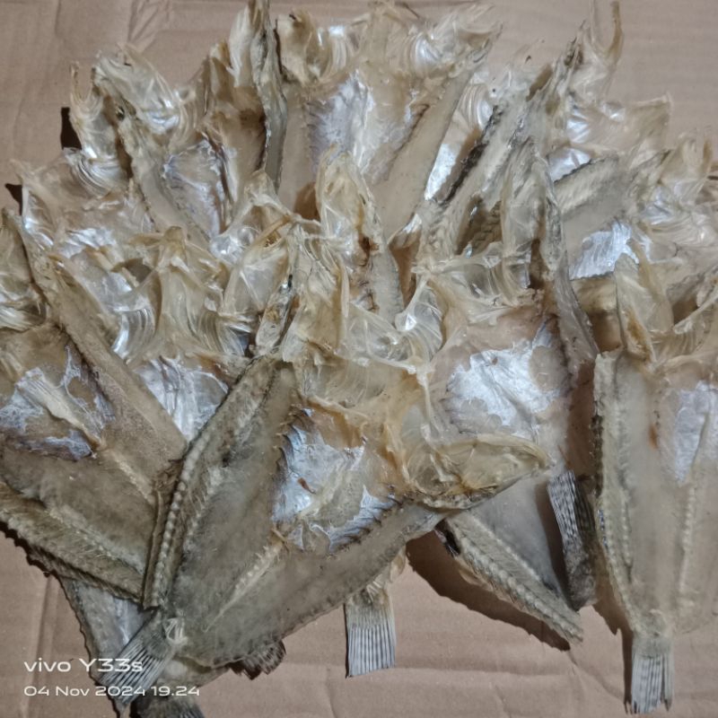 

IKAN KERING/BALE BUNGO DANAU TEMPE KHAS SULAWESI ENAK BUAT DI GORENG