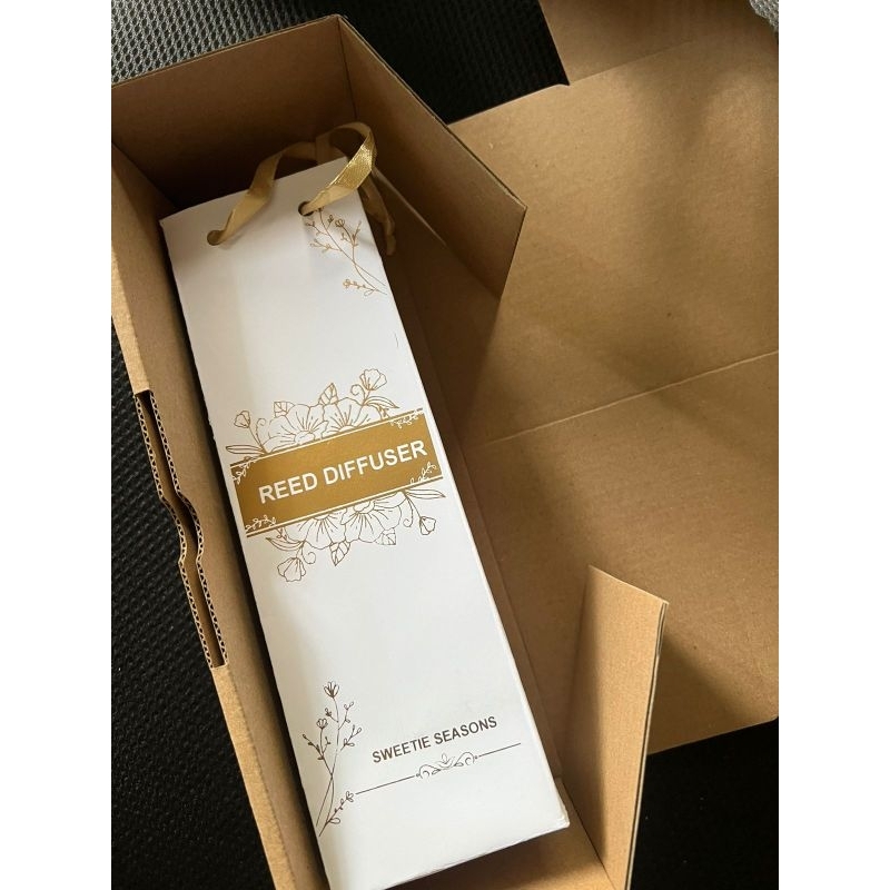 

Paperbag parfum / paperbag diffuser art paper
