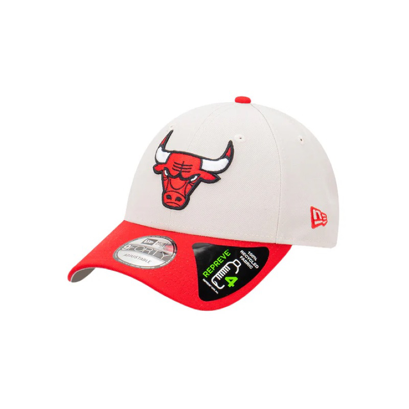 TOPI NEWERA CHICAGO BULLS 2-TONE STONE REPREVE SCARLET VISOR STONE 9FORTY CAP