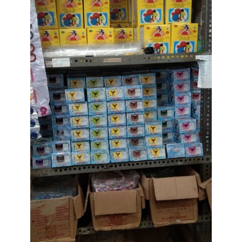 

R&W pewarna dan bahan tambah makanan