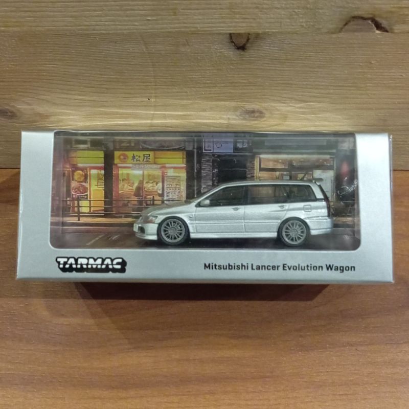 TARMAC WORKS MITSUBISHI LANCER EVO WAGON SILVER TARMACWORKS