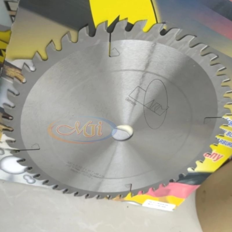 Mata gergaji kayu circular saw 28 inch 46 T AKM Original Germany