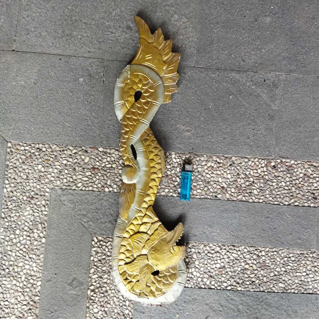 Pajangan Vintage Naga Kayu Ukir 63 cm