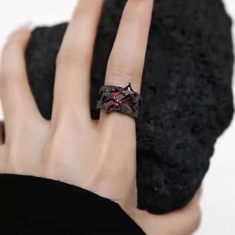 Cincin Batu Merah Lilit Aeshetic - Black Gothic Irregular Thorns Rub Ring Retro Hip Hop Adjustable F