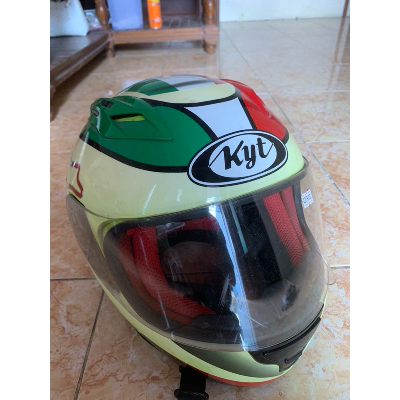 HELM BEKAS KYT R7 ORIGINAL UKURAN L
