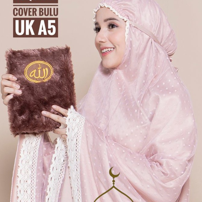 

Hot SARUNG COVER AL QURAN BULU A5A6 free bordir nama