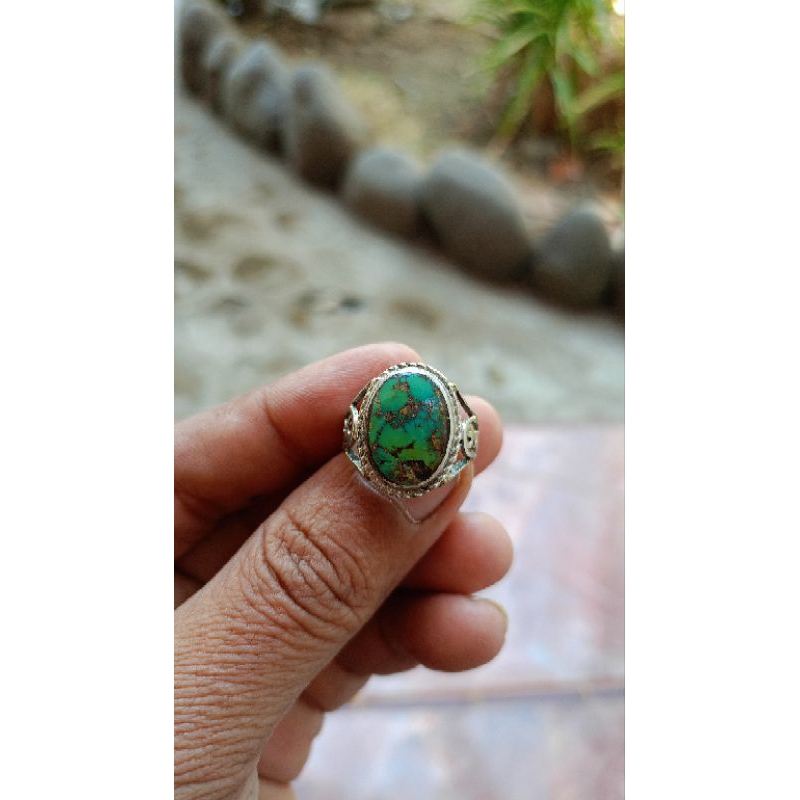 cincin pirus Persia urat mas