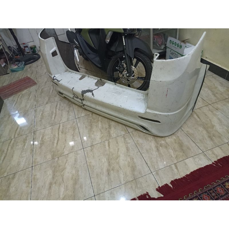 bemper belakang APV luxury gen kedua