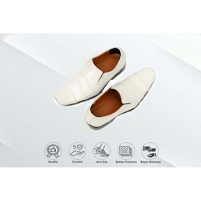 Sepatu Pantofel Kulit Pria Warna Putih 663