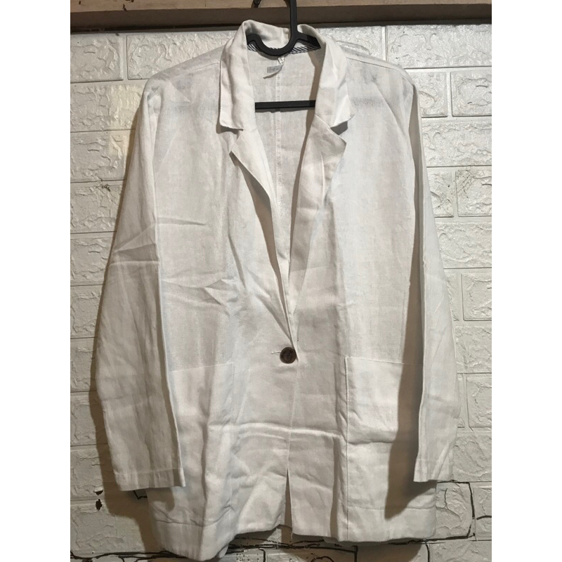 preloved blezer wanita warna putih tanpa furing