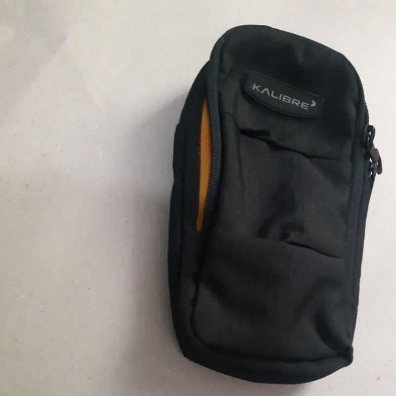 tas pinggang kalibre