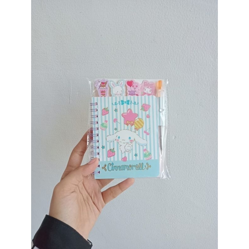 

buku tulis/box tulis/set buku tulis/perlengkapan sekolah/sticker buku/notebook