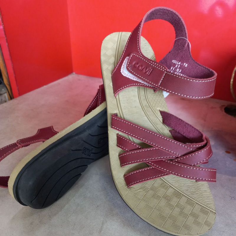 Carvil Sandal Wanita Gunung Yolla