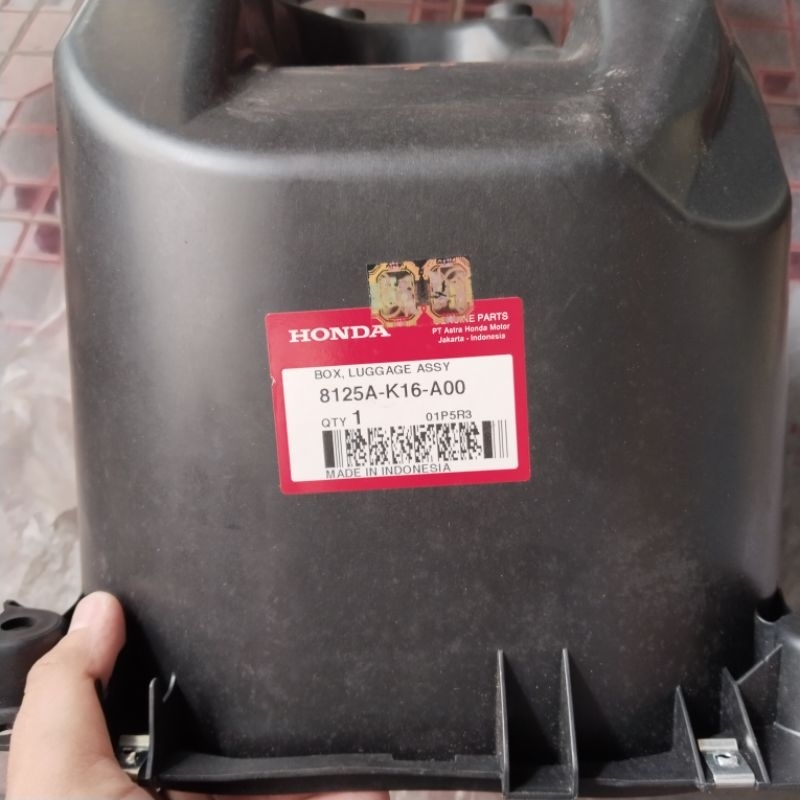 bagasi box lugage bagasi Scoopy Fi 2013-2016 K16 original AHM