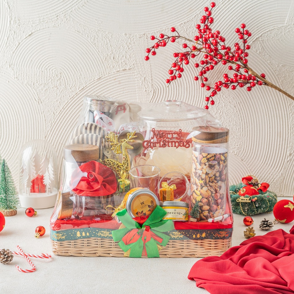 

Simple ARAMI KURISUMASU Deluxe Celebration Hampers - Paket Hadiah Premium u/ Natal, Tahun Baru & Momen Spesial