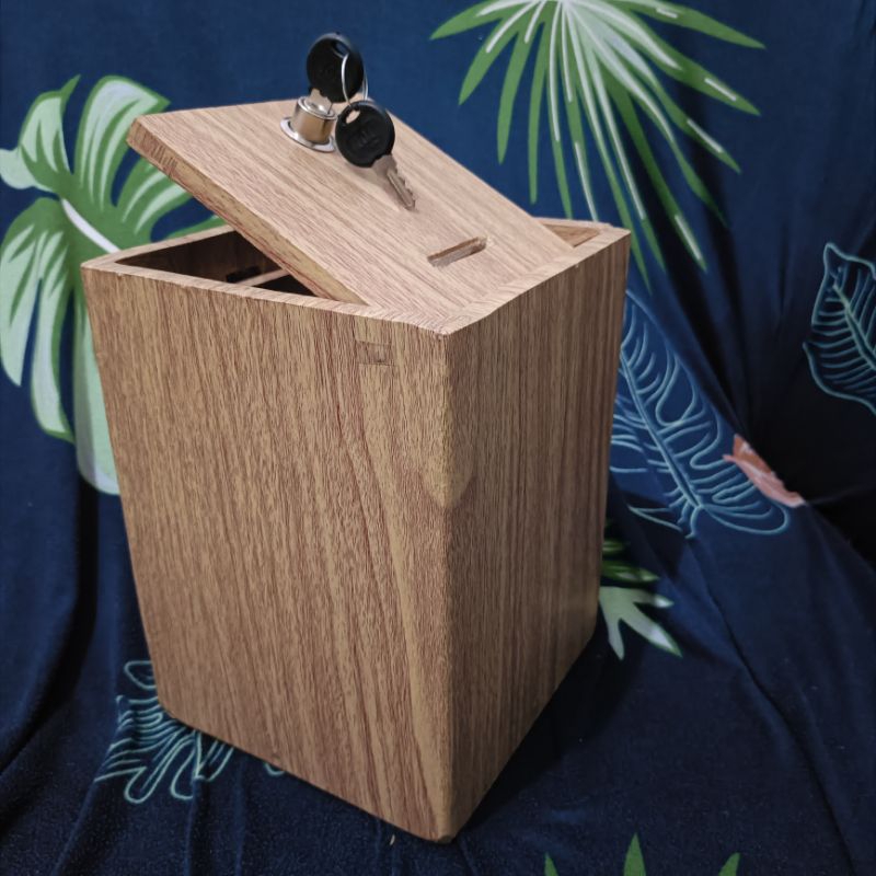 Celengan Jumbo Celengan Kunci