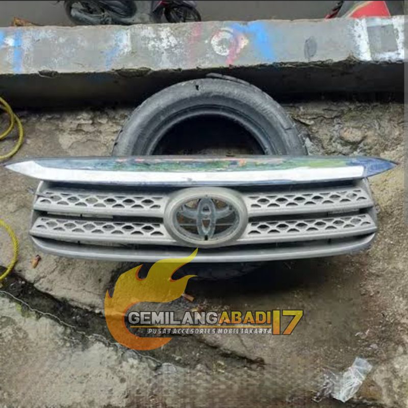 gril fortuner 2010 2011 lengkap stenlis