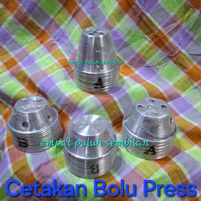1 lusin Cetakan kue kukus Press aluminium