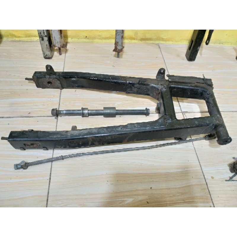 swing arm yamaha scorpio z new original kumplit lengkap copotan