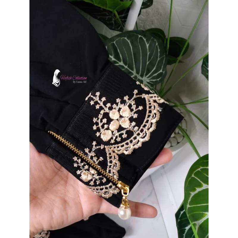 Long khimar renda gold jetblack