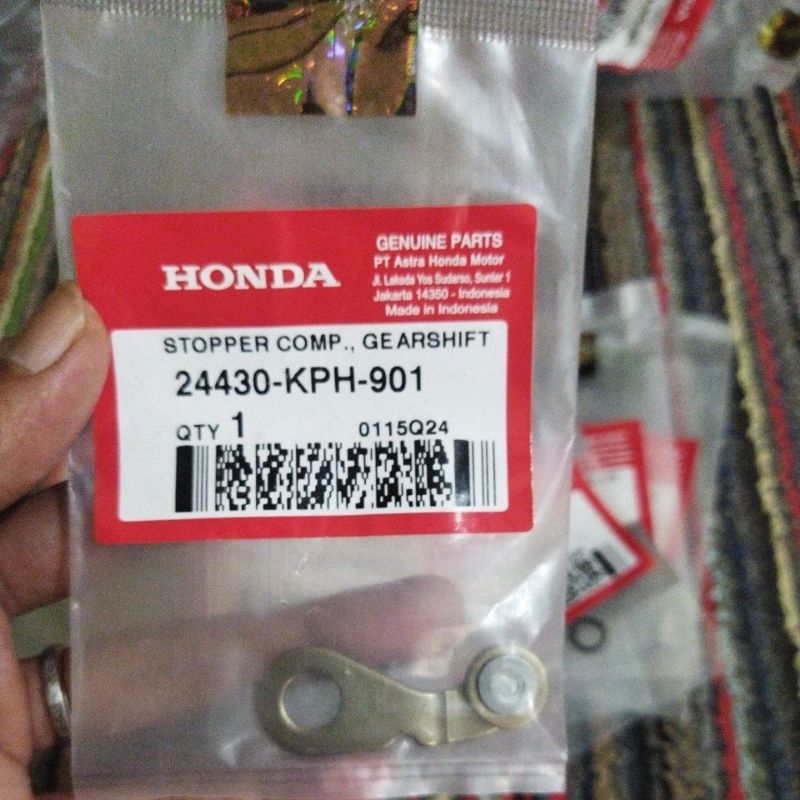 Stopper Comp Gear Shift Karisma Kirana Supra X 125 Karbu Batman Supra X 125 24430-KPH-901 24430KPH90