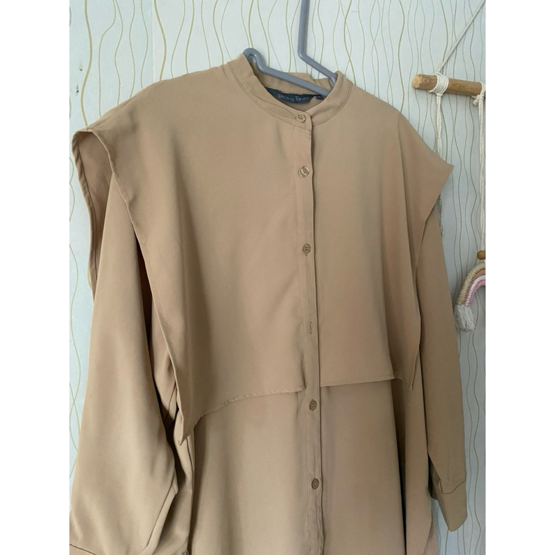 Preloved tunik benang jarum buttonscarves