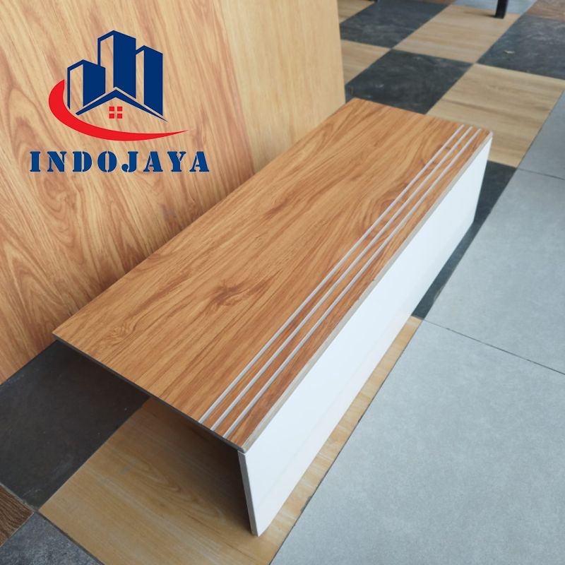 granit tangga motif kayu kombinasi putih polos 30x80 20x80 kramik/keramik list plint custom ukuran