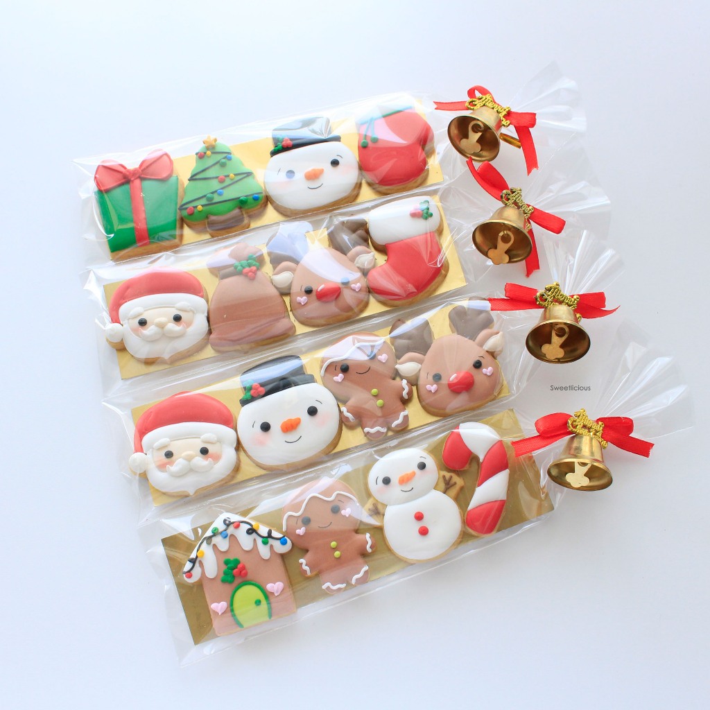

Christmas Mini Cookies Jingle Bell Isi 4pcs | Kukis Natal - (Min 3pack) Christmas Cookies / Xmas Cookies / Sugar Cookies / Kukis Hias / Decorated Cookies