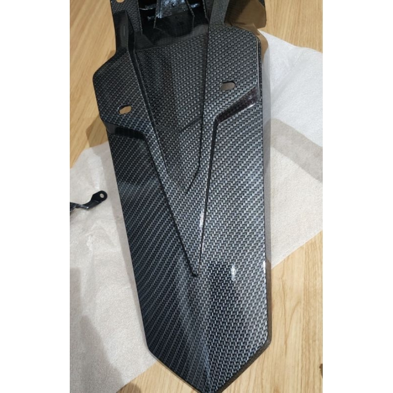 spakbor belakang pcx 160 carbon ori ahm