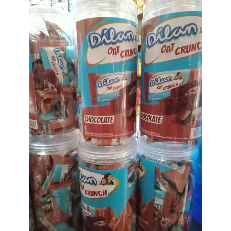 

Dilan Oat Crunch Rasa Cokelat 1 Box isi 25Pcs