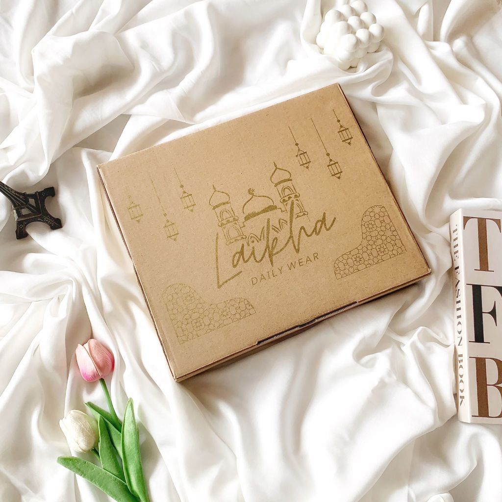 

Packing HARDBOX Laikha (Tanpa Kartu ucapan Idul Fitri)