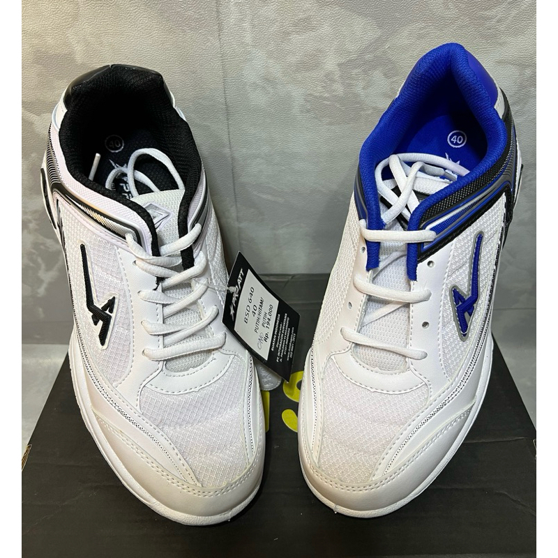 PRO ATT Sepatu Olahraga Badminton volly Sport Pria Karet Anti Slip