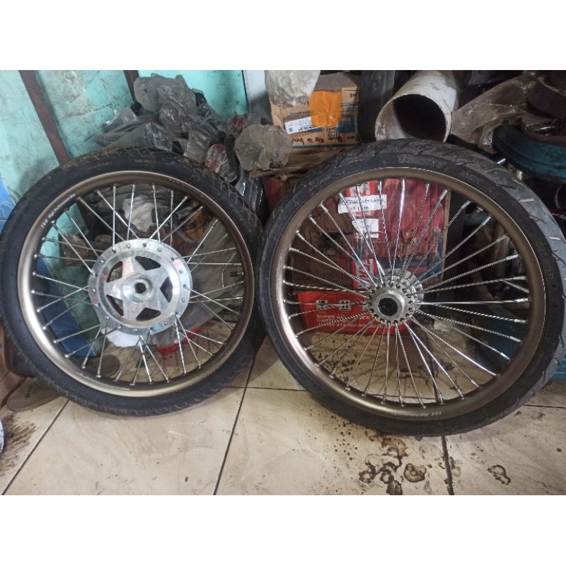 Velg tdr bekas Beat scoopy set ban ring 17