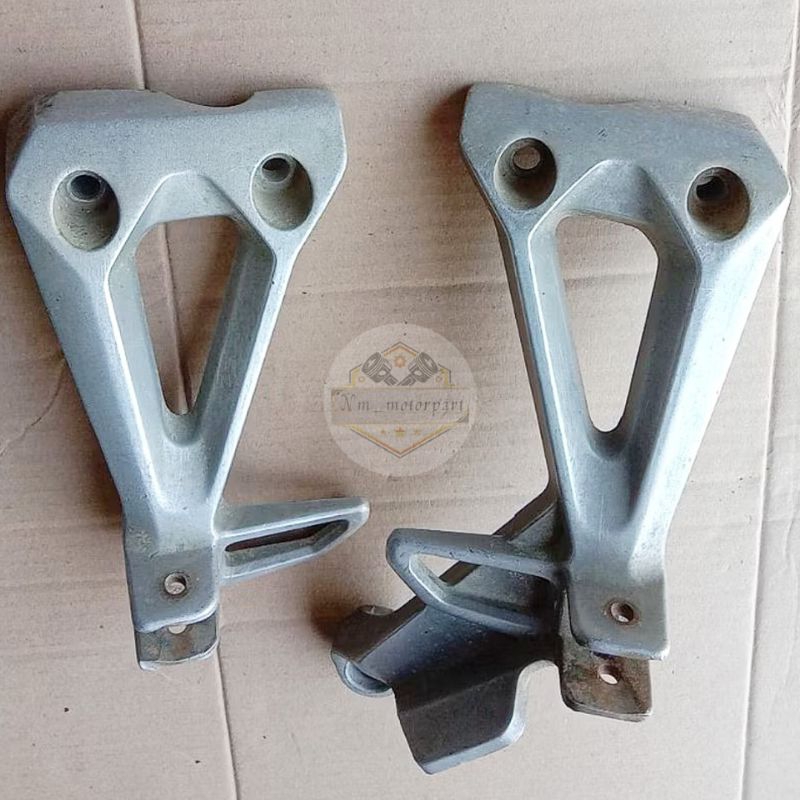 Postep Pijakan Kaki Belakang Honda Revo Absolute Lepasan Motor