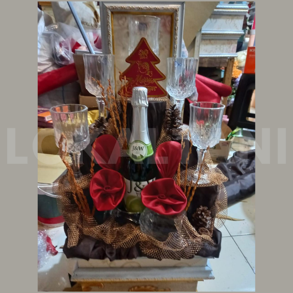 

Parcel Gelas Premium/ Hampers Parcel Pecah Belah/ Parcel Gelas Dan Minuman/ Parcel Merry Chrismast/ Parcel Spesial Natal