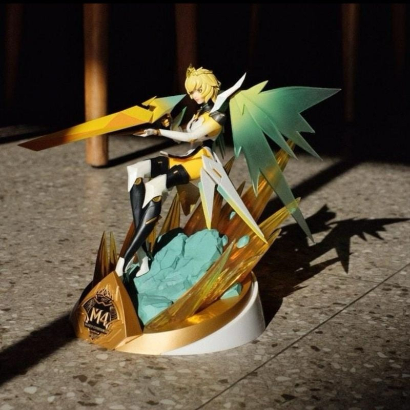 Action Figure MLBB Beatrix M4 Original