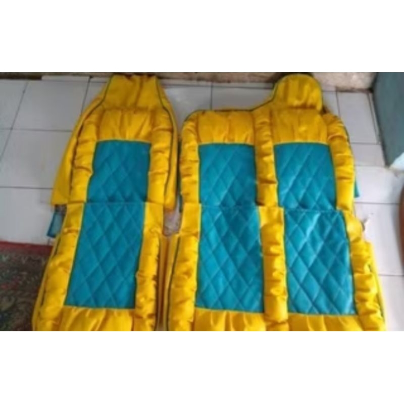COVER /BUNGKUS Jok mobil truk CANTER warna kombinasi kuning variasi sofa