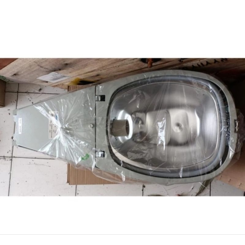 Set Kap Lampu Jalan PJU IWATA lengkap Lampu Mercury Iwata ML 160Watt
