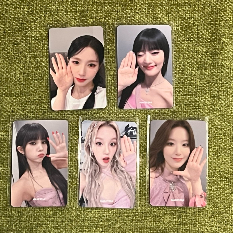 Photocard (PC) Official Miyeon Minnie Soyeon Yuqi Shuhua (G)I-DLE GIDLE IDLE POB Makestar I feel Pee