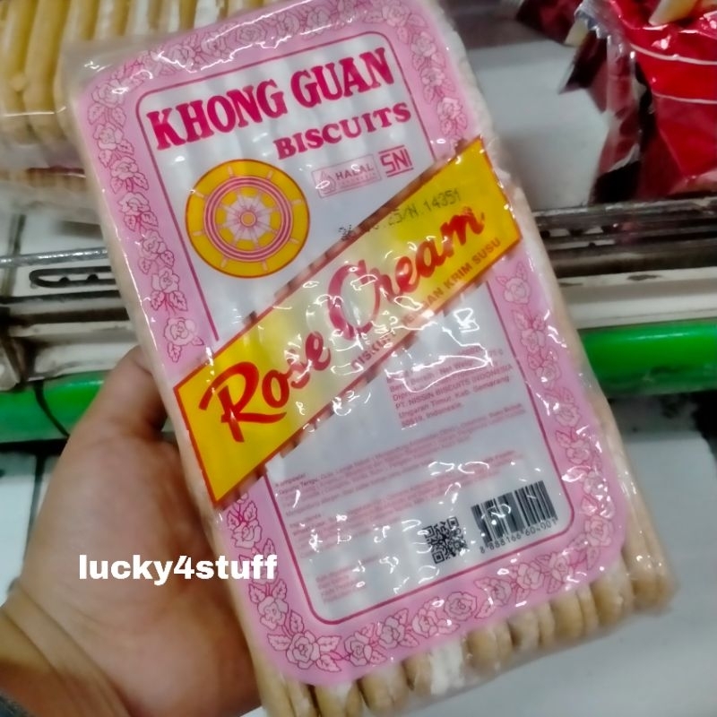 

Khong Guan Rose Cream Biskuit Wafer 275 Gr