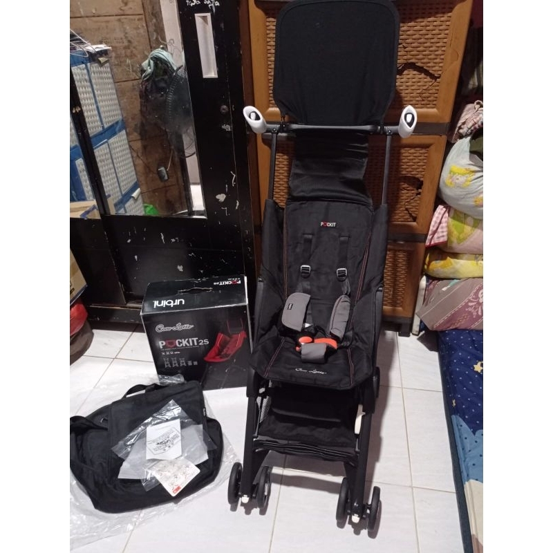 pockit gen 72s ( CL 839 ) merk cocolatte lipat cabin size Preloved like new limited edition Batman