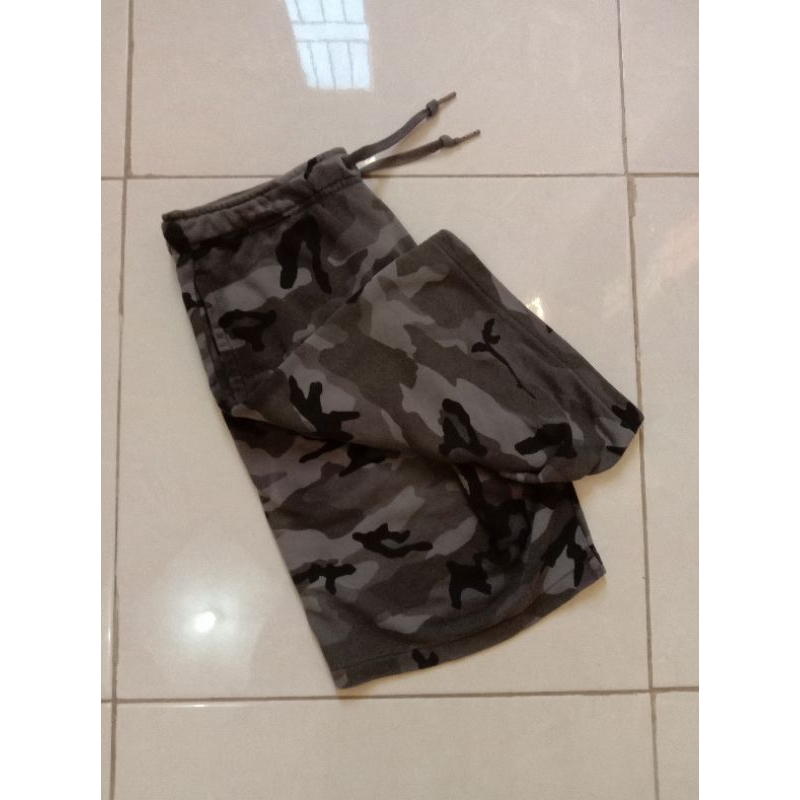 Celpen UNIQLO camo